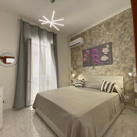 Sea&Sun Apartament Chiaia 那不勒斯 外观 照片